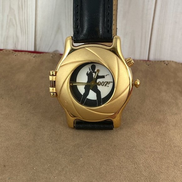 Vintage Fossil Gold Edition 1997 James Bond 007 Watch Gold Limited Edition - Picture 6 of 13